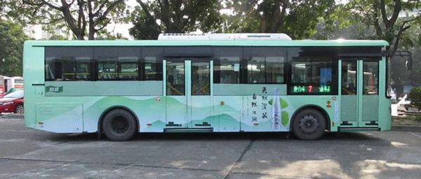 公交車(chē)廣告