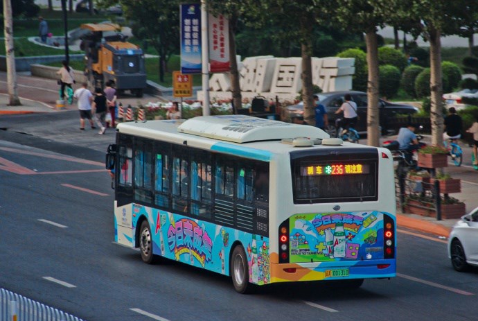 沈陽(yáng)公交車巴士廣告價(jià)格收費(fèi)標(biāo)準(zhǔn)，沈陽(yáng)公交車身貼廣告案例優(yōu)勢(shì)