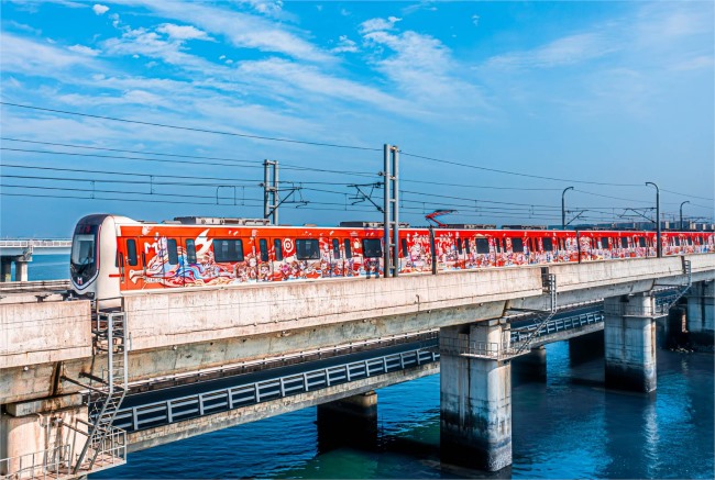 廈門地鐵內外包車廣告游戲車身案例圖，廈門地鐵列車廣告價格收費