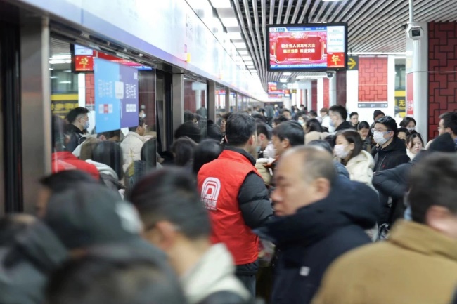 合肥地鐵車廂電視數(shù)量合肥地鐵電視廣告種類合肥地鐵視頻廣告價格